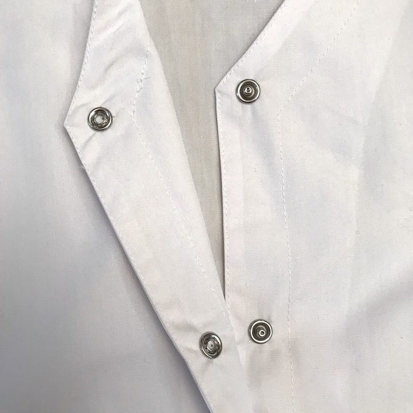 Adar Medical Scrubs Top NEW Plus Size 2XL White Short Sleeve Snap Button V Neck - Picture 7 of 7